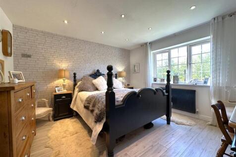 Master Bedroom 203