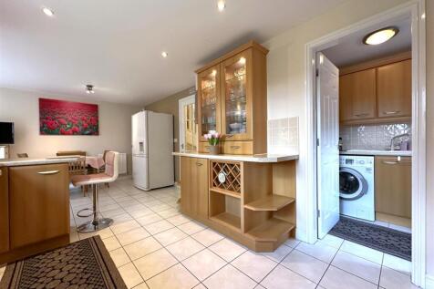 Dining Kitchen Into Utility Room 404