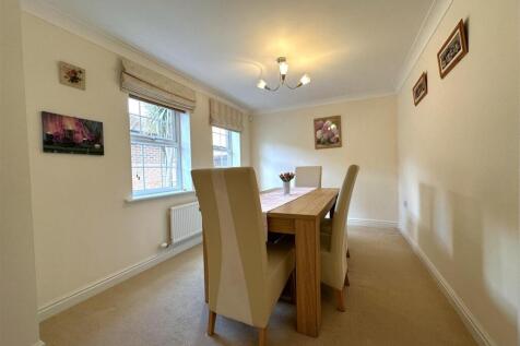 Dining Room 318