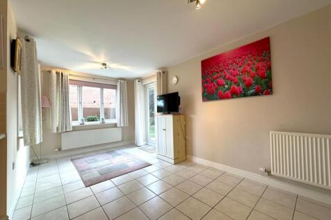 Living/Dining Area With French Doors 323