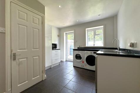 Utility Room 691