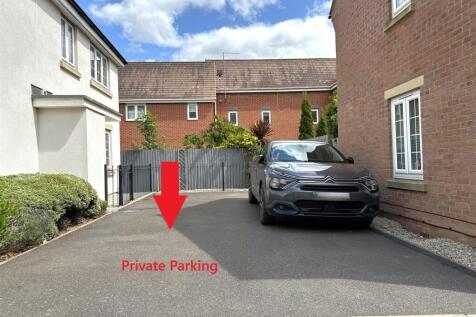 Private Parking 621
