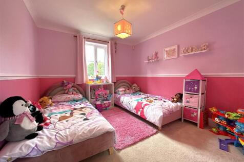 Bedroom Five 611