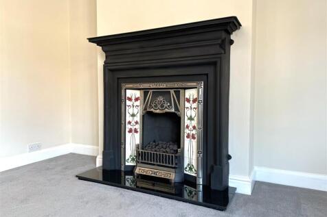 Attractive Feature Fireplace 340