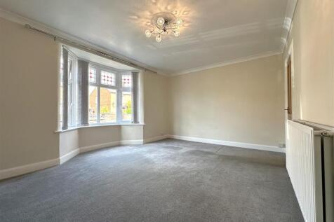 Large Living Room 342