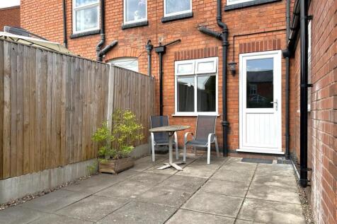 Secluded Paved Seating Area 388