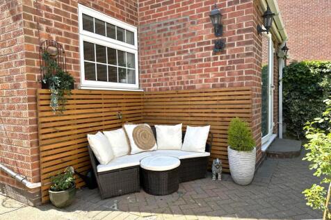 Block Paved Seating Area 814