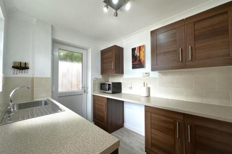 Utility Room 806