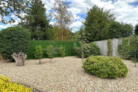 Private Garden 769