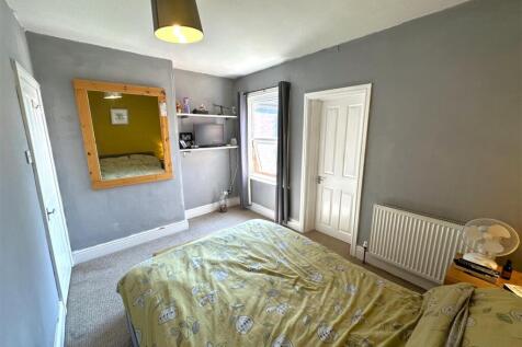 Second Bedroom 695