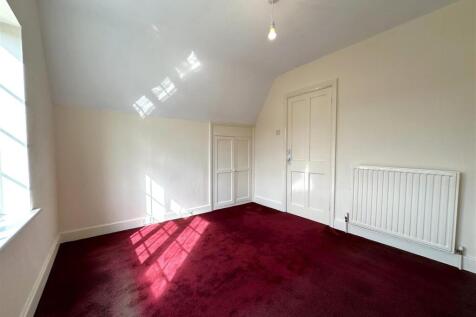 Second Bedroom 568