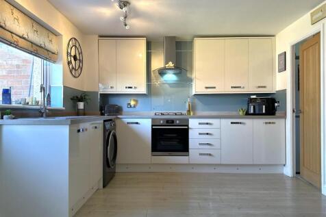 Contemporary Kitchen 136