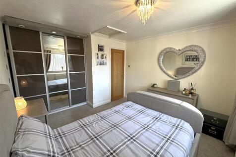Bedroom One 083