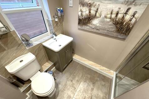 Stylish En-Suite 6813