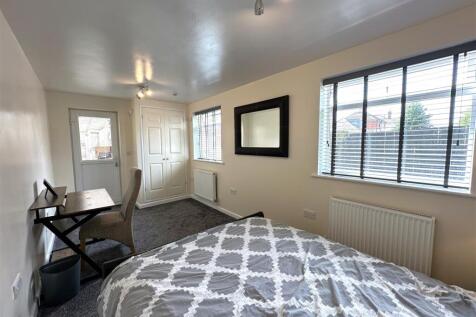 Bedroom Four 840