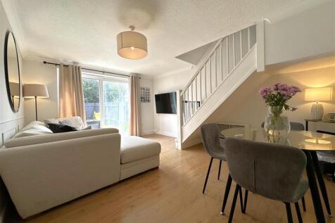 Open-Plan Living Space 990