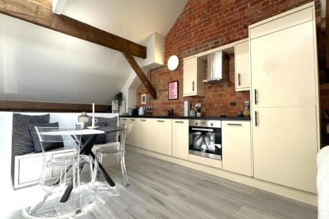 Dining Kitchen 236