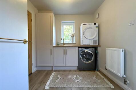 Utility Room 162
