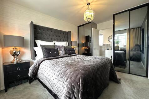Bedroom One With Fitted Wardrobes 546
