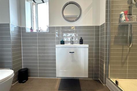 Master En-Suite 548