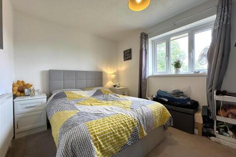 Master Bedroom 712