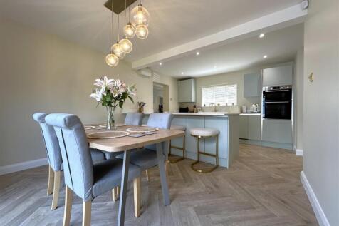 Superb Dining Kitchen 3.