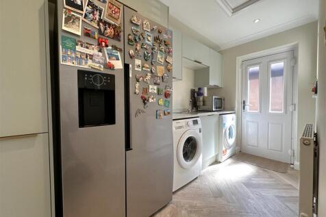 Generous Utility Room 6.
