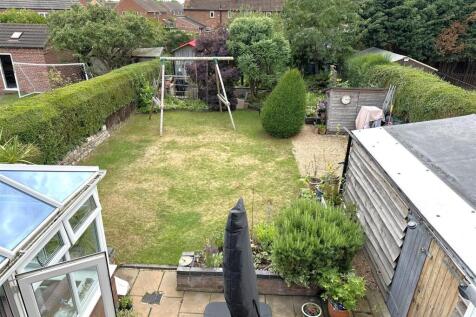 Generous Rear Garden 797