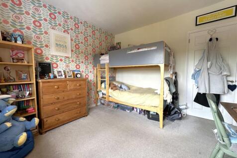 Second Bedroom 684