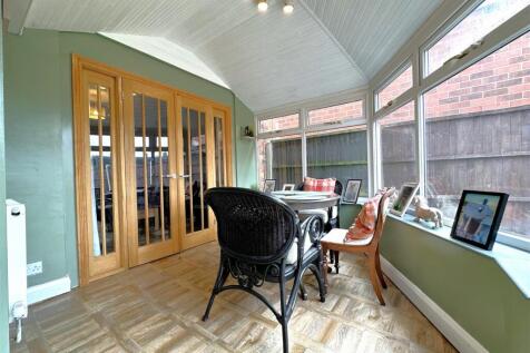 Lovely Garden Room 485