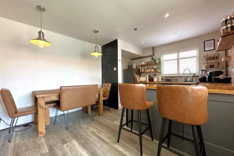 Open-Plan Dining Kitchen 240
