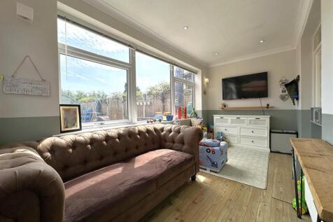 Family Room 264