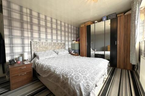 Bedroom One 552