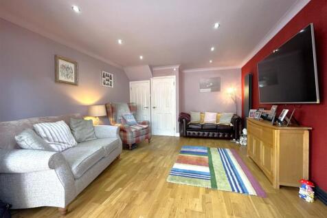Generous Living Room 297
