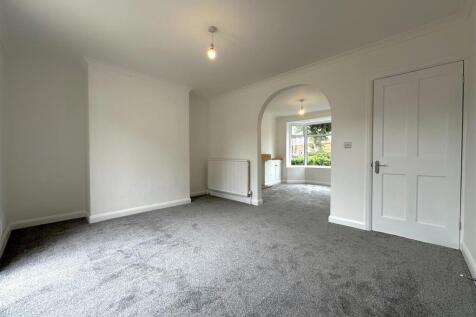 Dining Room Into Lounge 083