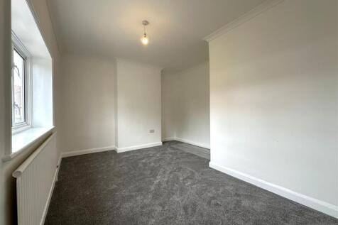 Master Bedroom 238