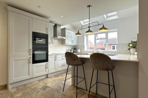 Superb Dining Kitchen 222