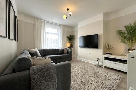 Lounge 407