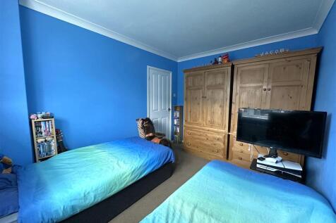 Second Bedroom 375