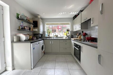 Stylish Modern Kitchen 903