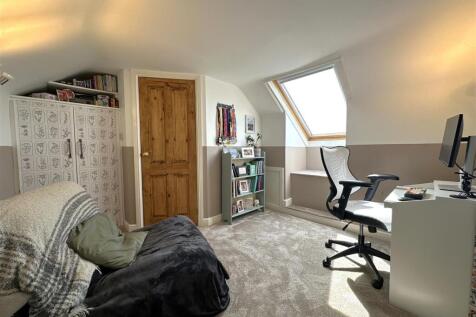 Bedroom Three With En-Suite 842
