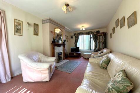 Living Room 167