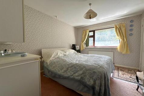 Master Bedroom 131