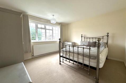 Master Bedroom 494