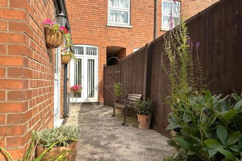 Rear Courtyard 197