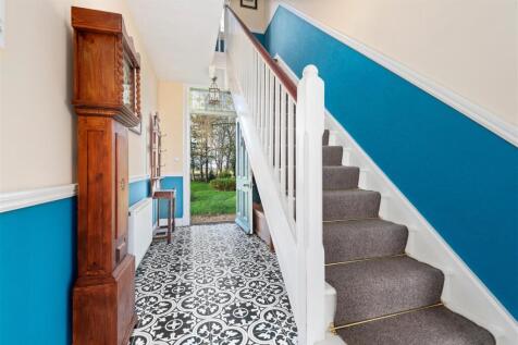 Inviting Reception Hall 499
