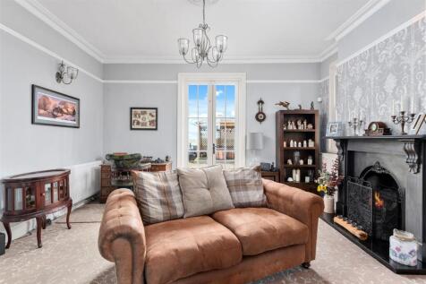 Living Are With Original Features 489