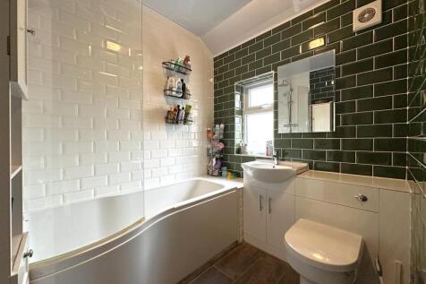 Contemporary Bathroom 698