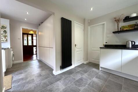 Kitchen Into Utility Area 150