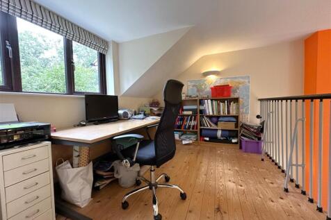Mezzanine Study 130